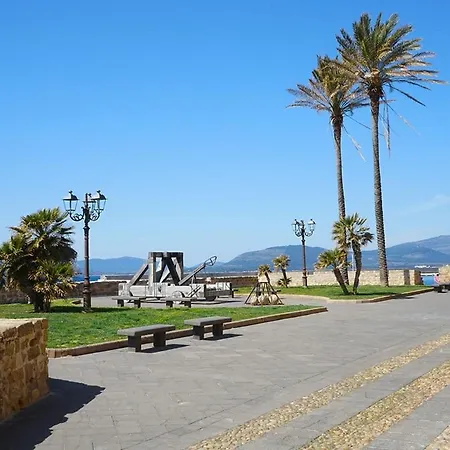 Ai Bastioni Di - 1 Bedroom A Few Meters From The Town Center